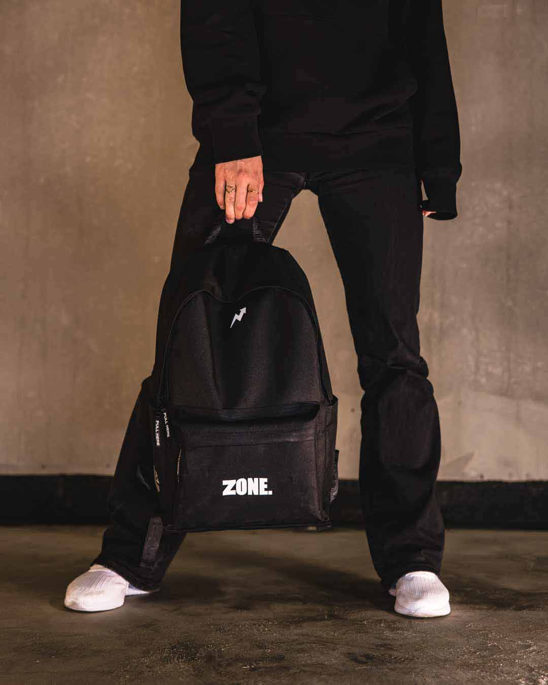 Backpack INTRO small black/white 15L