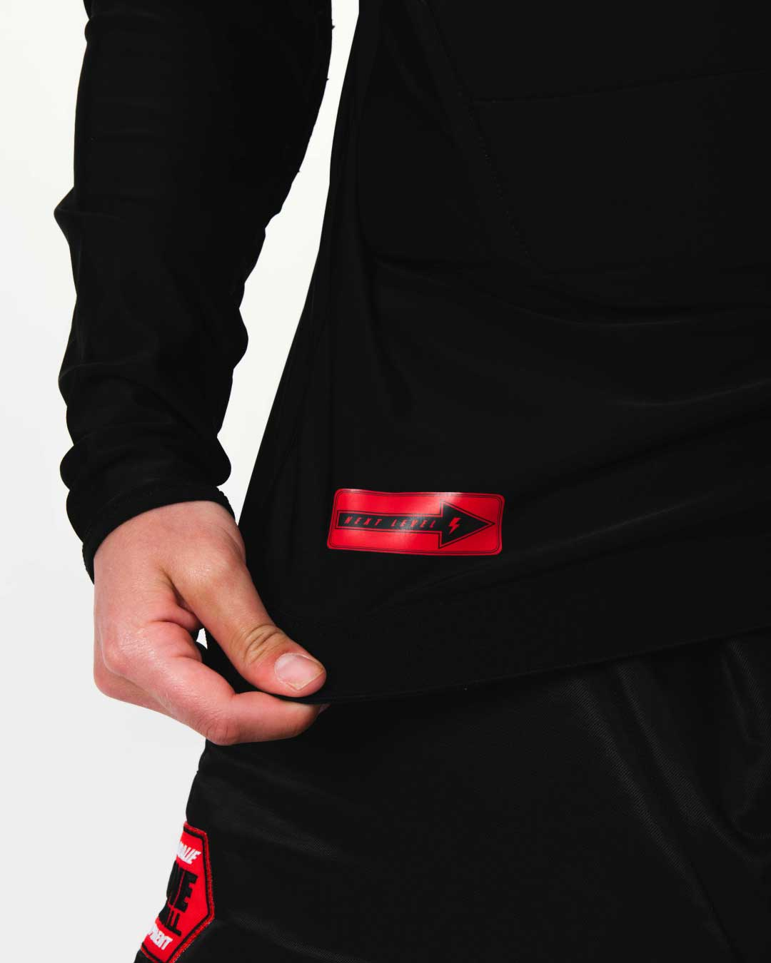 T-SHIRT PRO LONGSLEEVE-rollover image