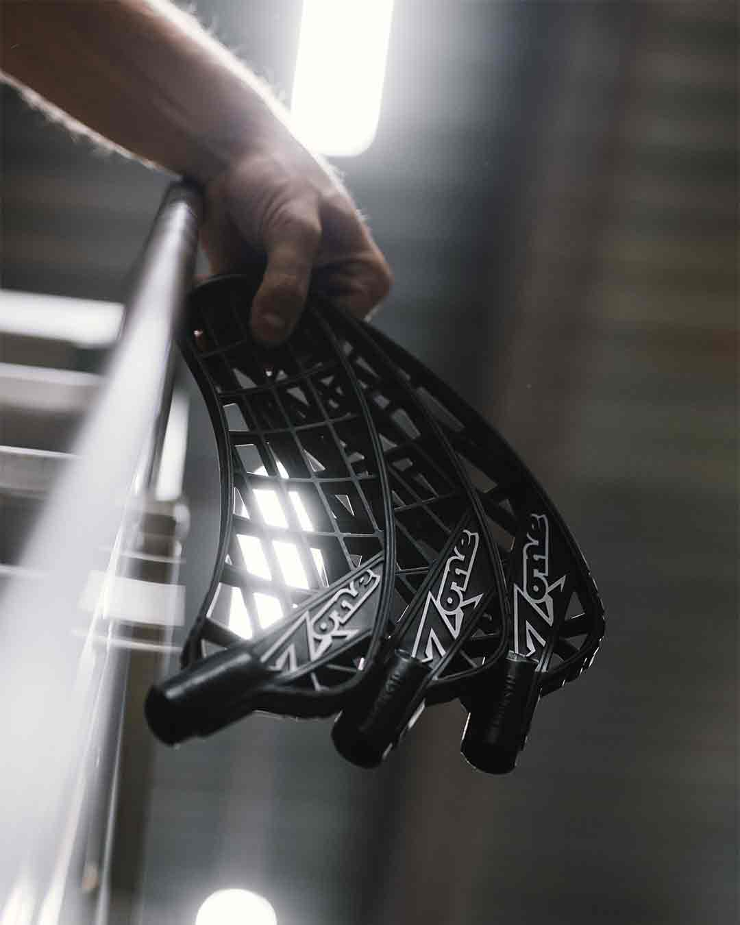 BLADE MONSTR BLACK