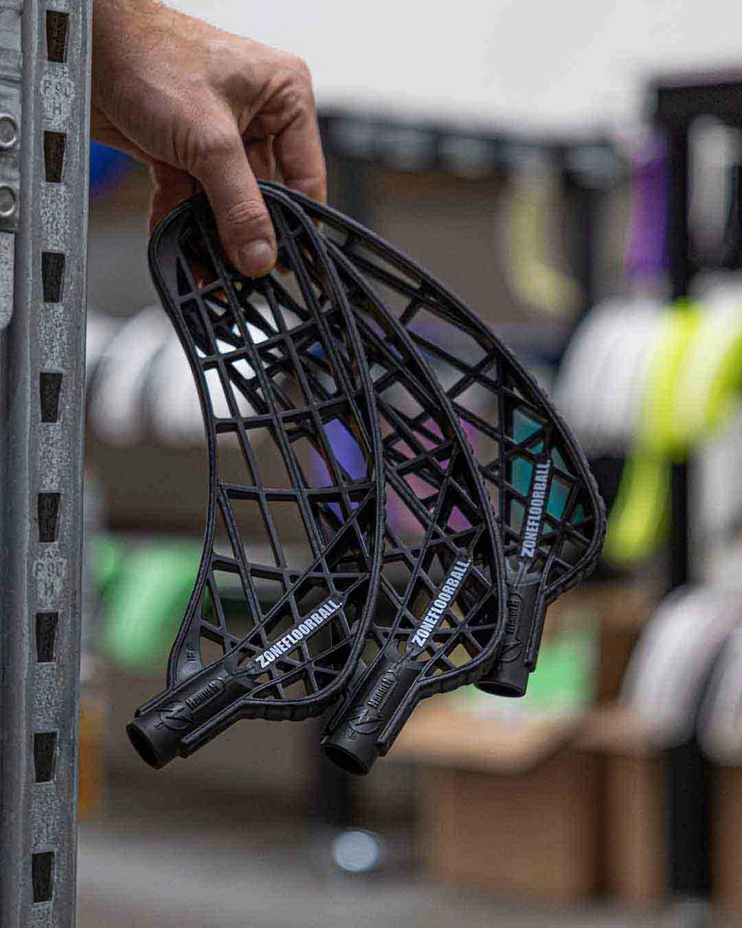 BLADE HARDER BLACK
