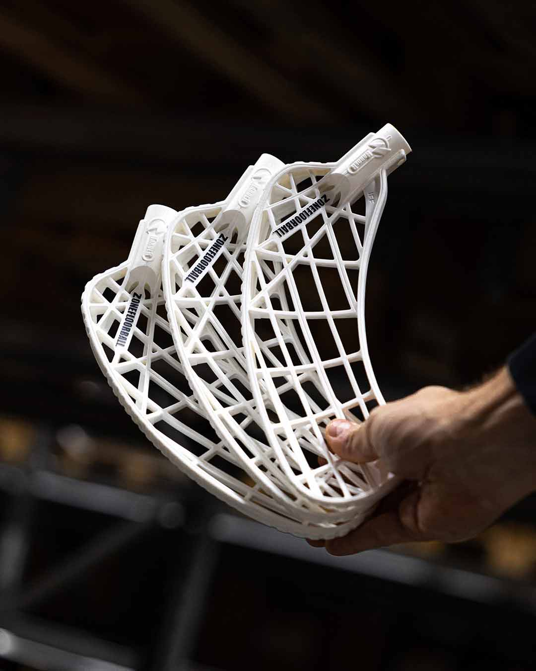 BLADE HARDER WHITE
