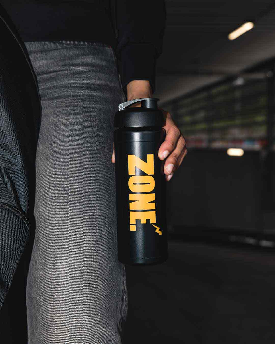 Water bottle PRO 0,75L black/gold