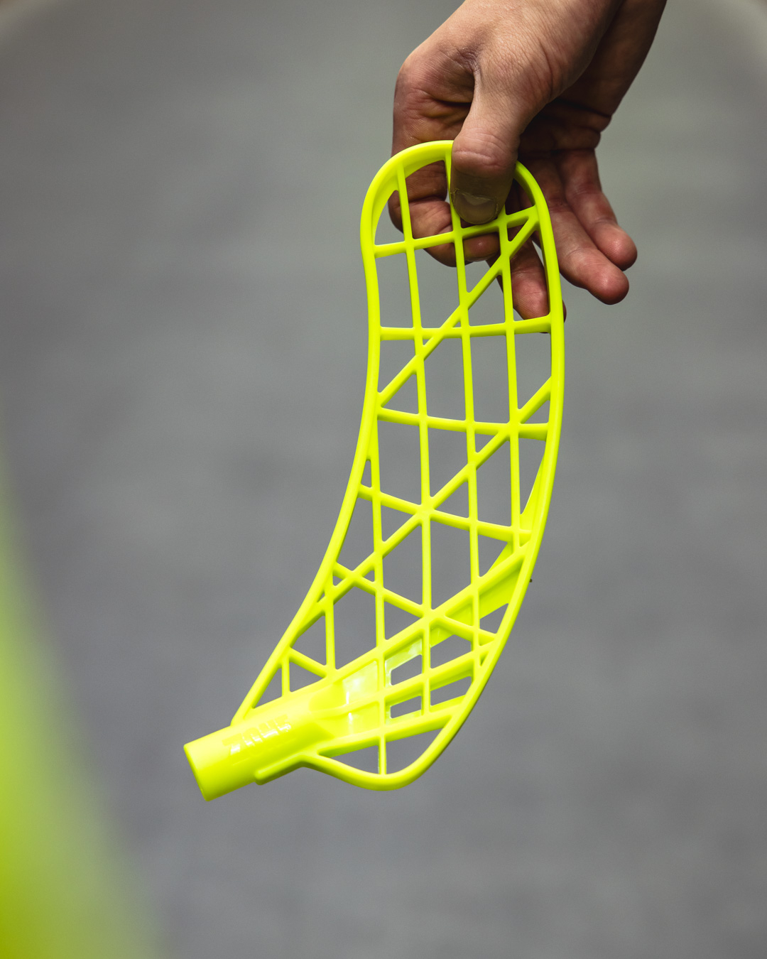 BLADE AIR/ONE VOLT YELLOW
